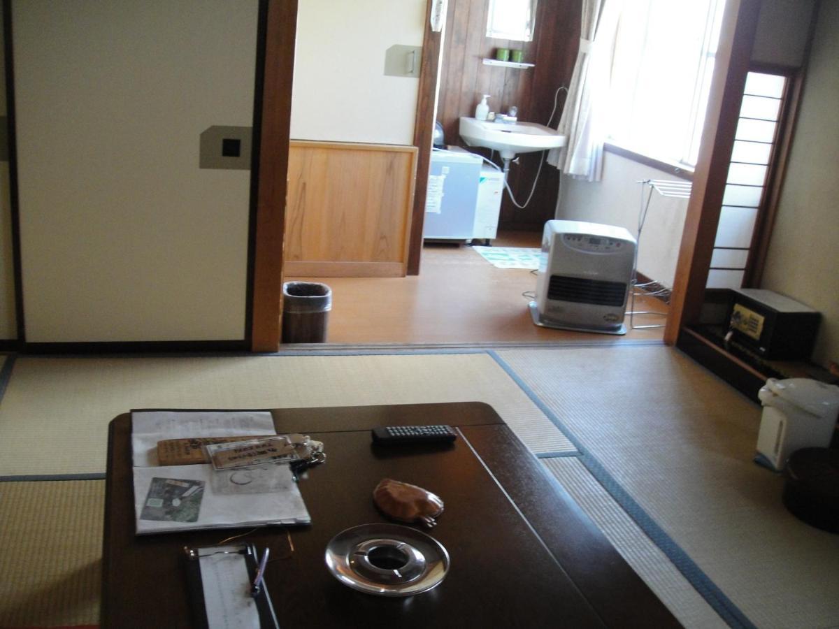Ikariya Ryokan Яманучи Стая снимка