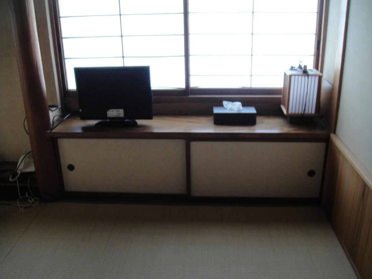 Ikariya Ryokan Яманучи Стая снимка