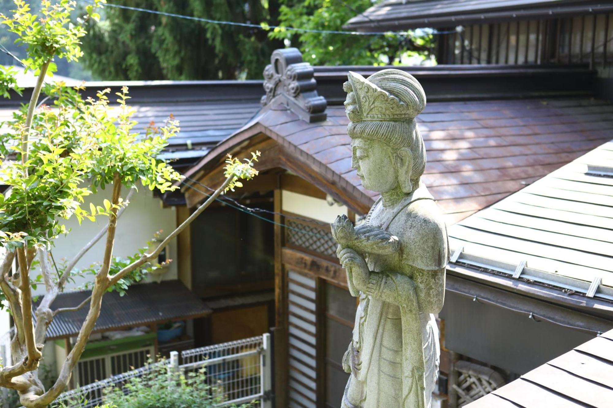 Ikariya Ryokan Яманучи Екстериор снимка
